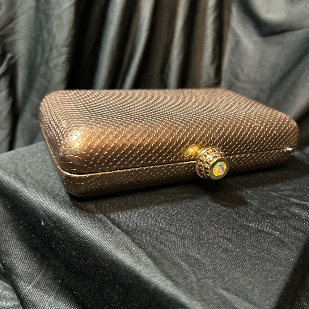 Swarovski Vintage Bronze Fish Scale Crystal Kiss Lock Clutch‎ Bag